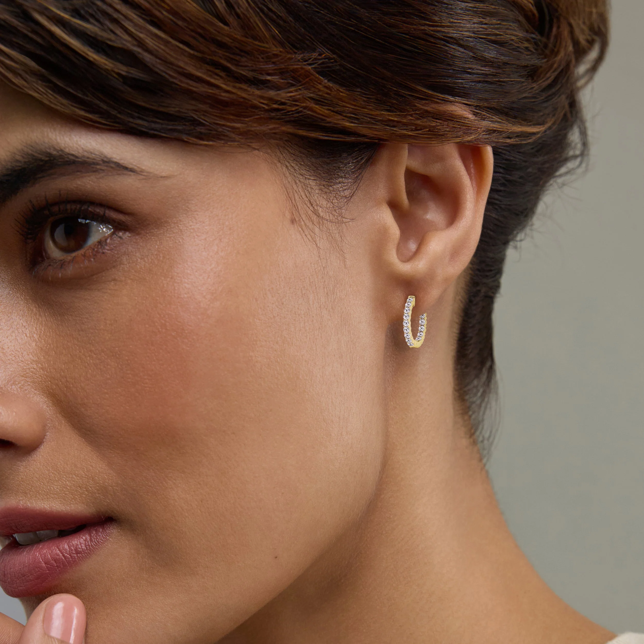 1 Carat Lab Grown Inside Out Diamond Hoop Earrings In Yellow Gold Plated Sterling Silver - Image 4