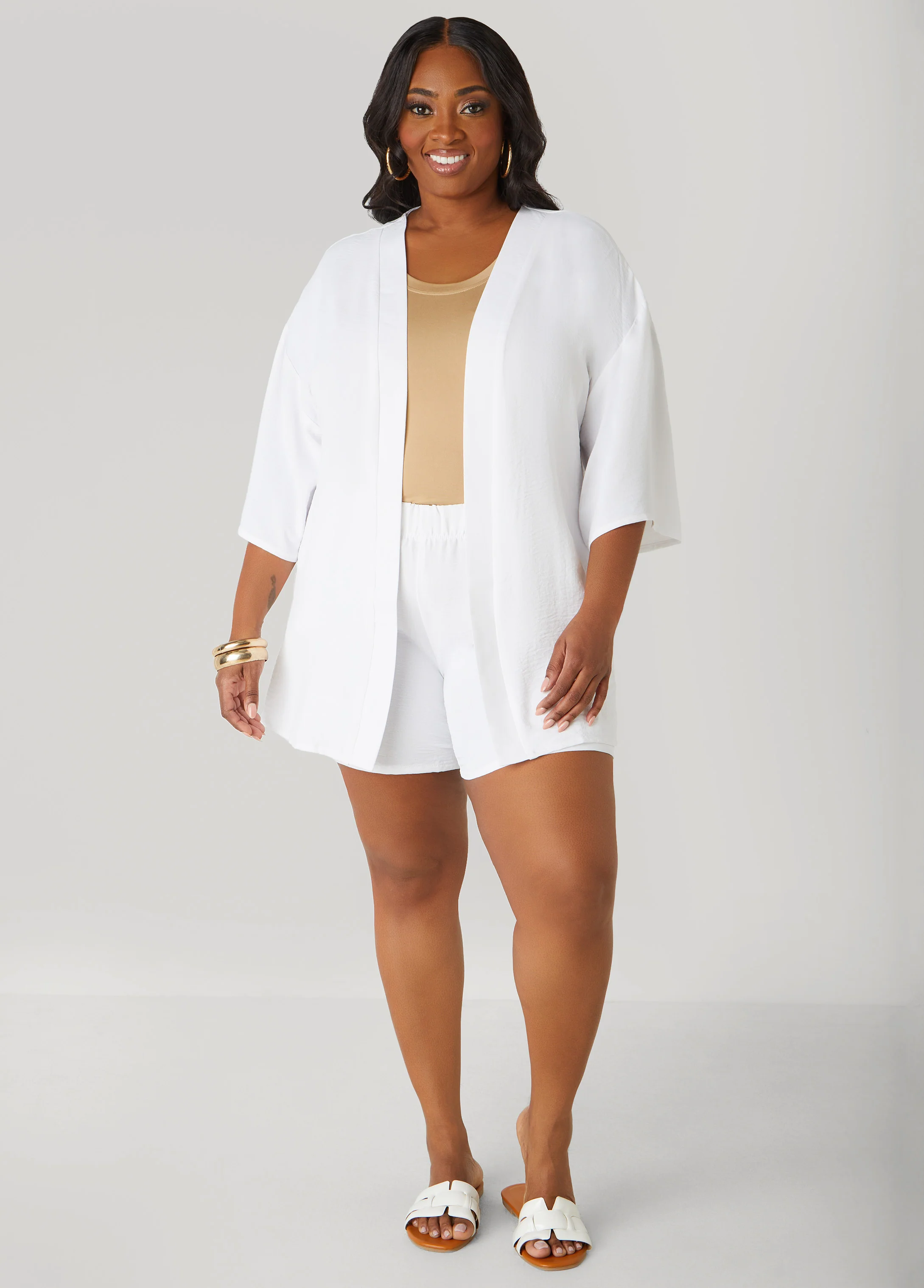 Textured Mid Rise Shorts - Image 9