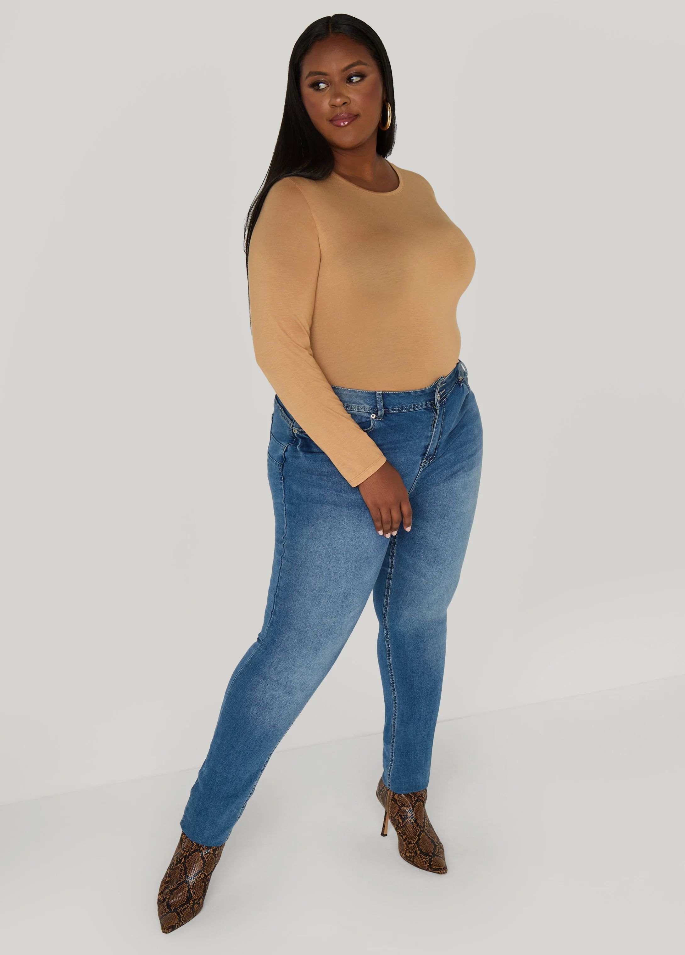 Long Sleeved Jersey Tee - Image 11