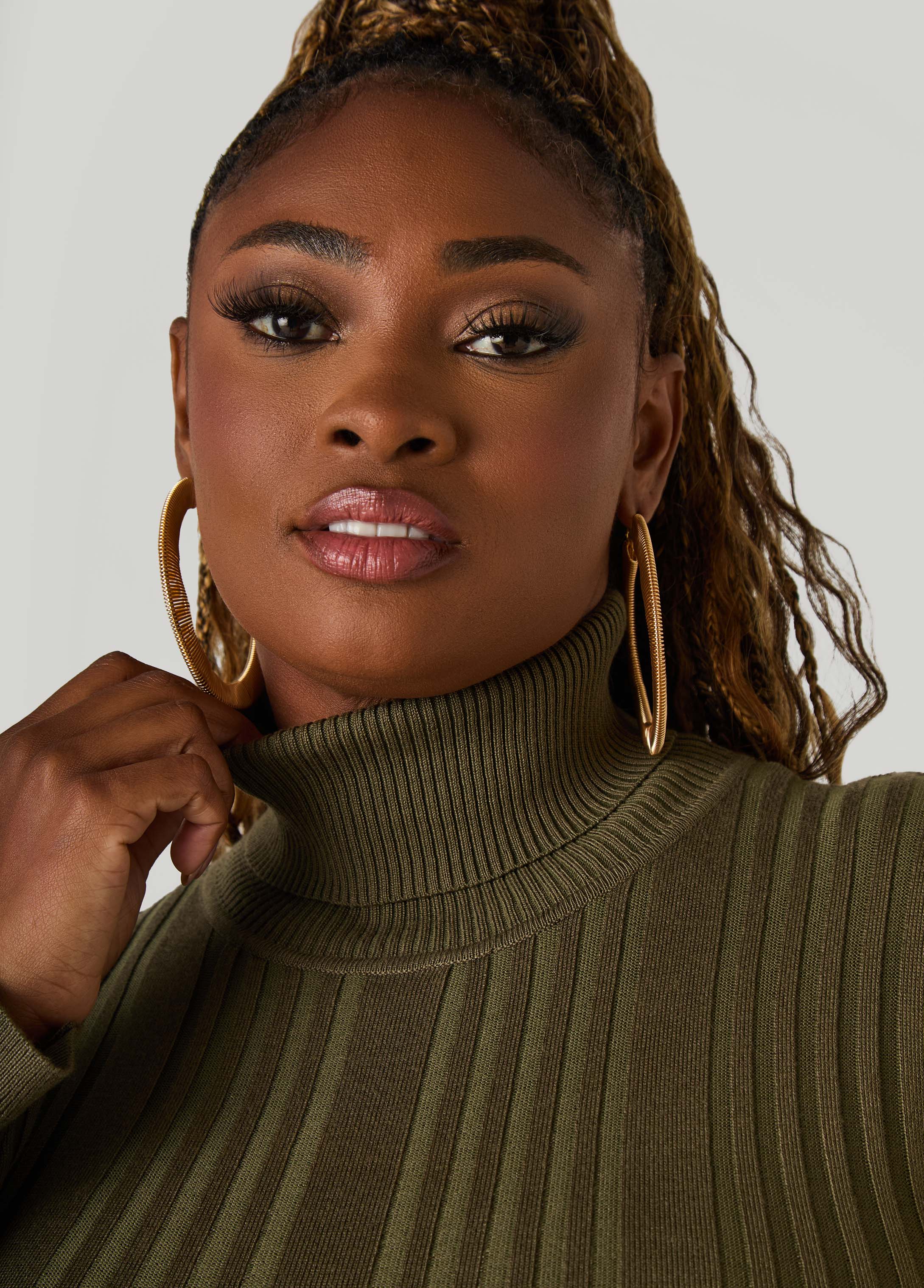 Turtleneck Ribbed Knit Sweater - Image 15