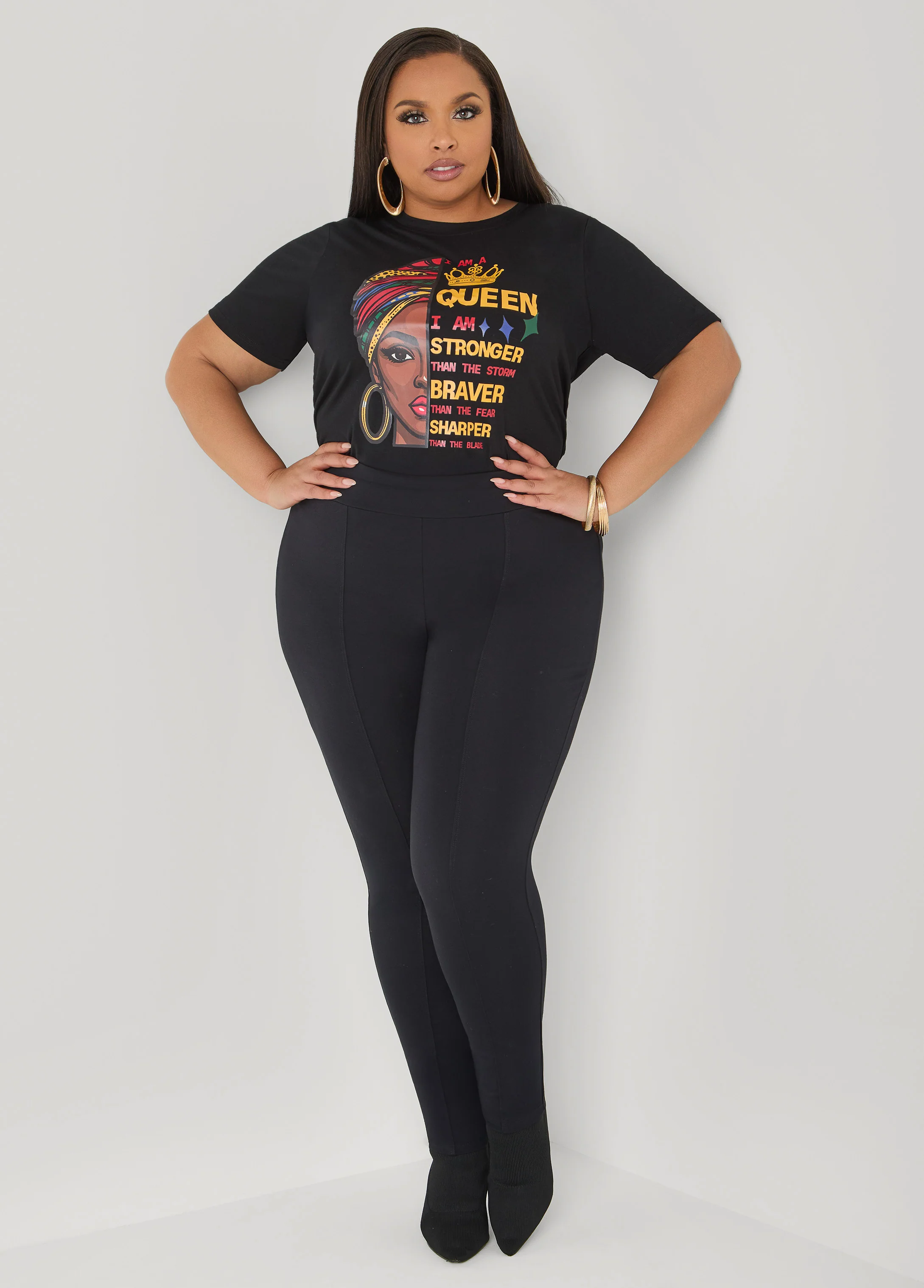 I Am A Queen Graphic Tee - Image 3