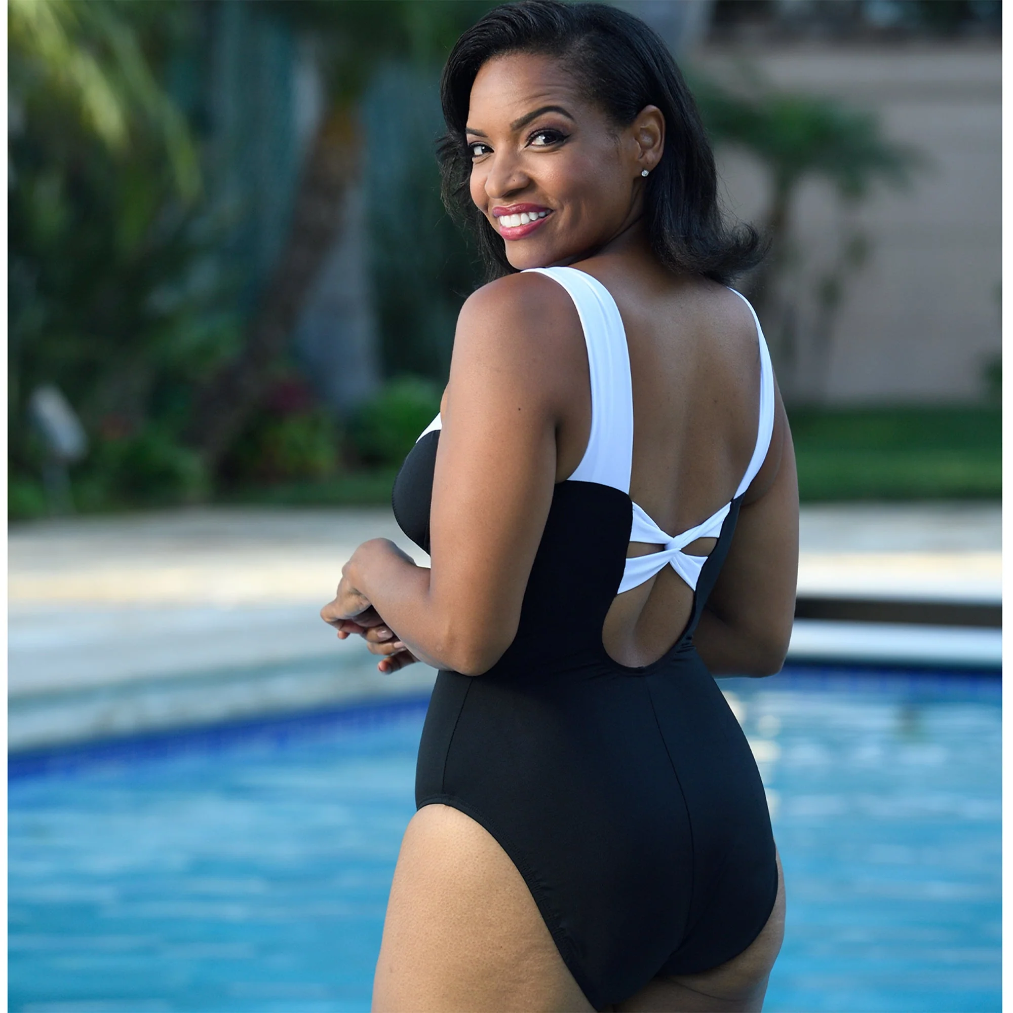 InstantFigure Knotted Swimsuit - Image 5