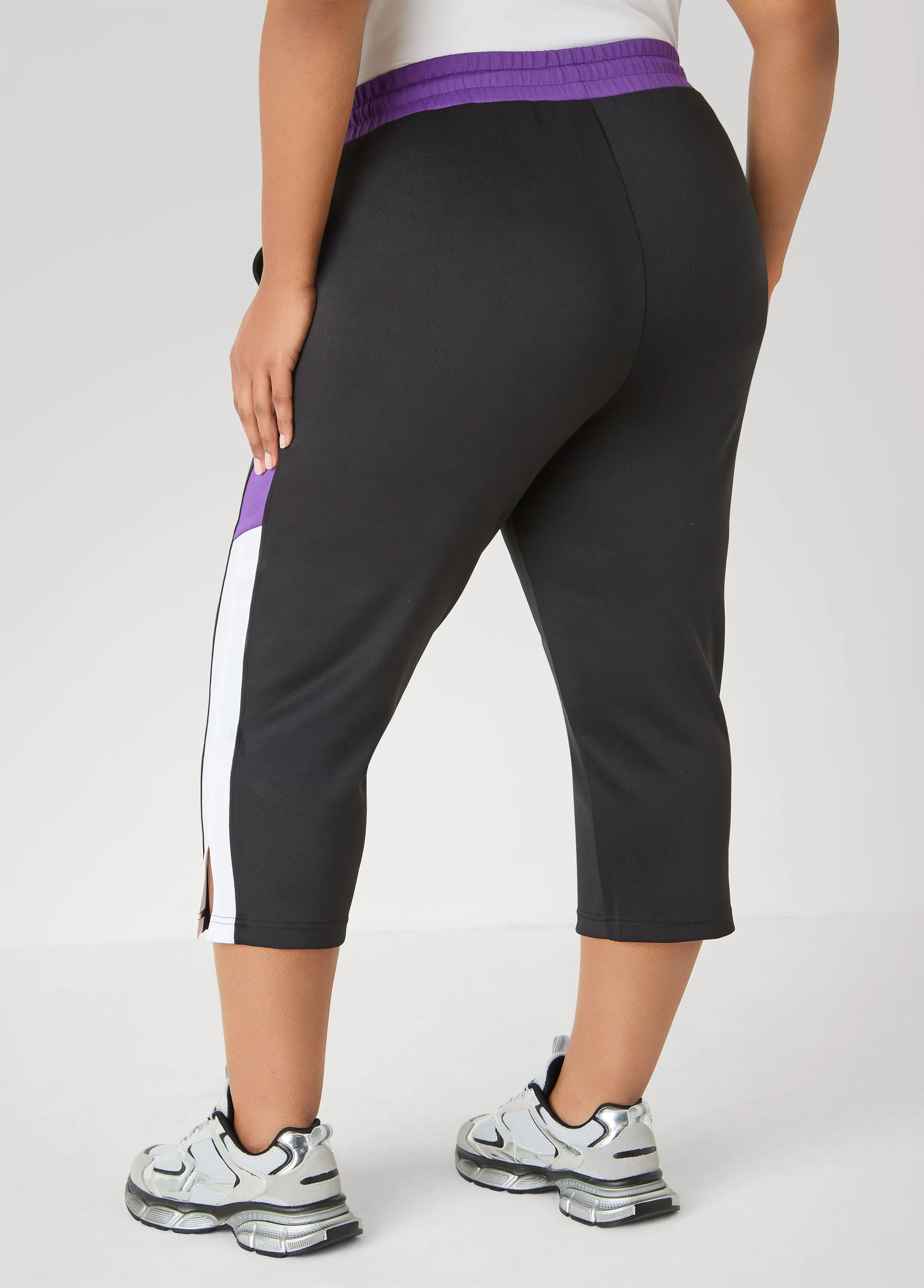 Side Split Colorblock Capris - Image 2