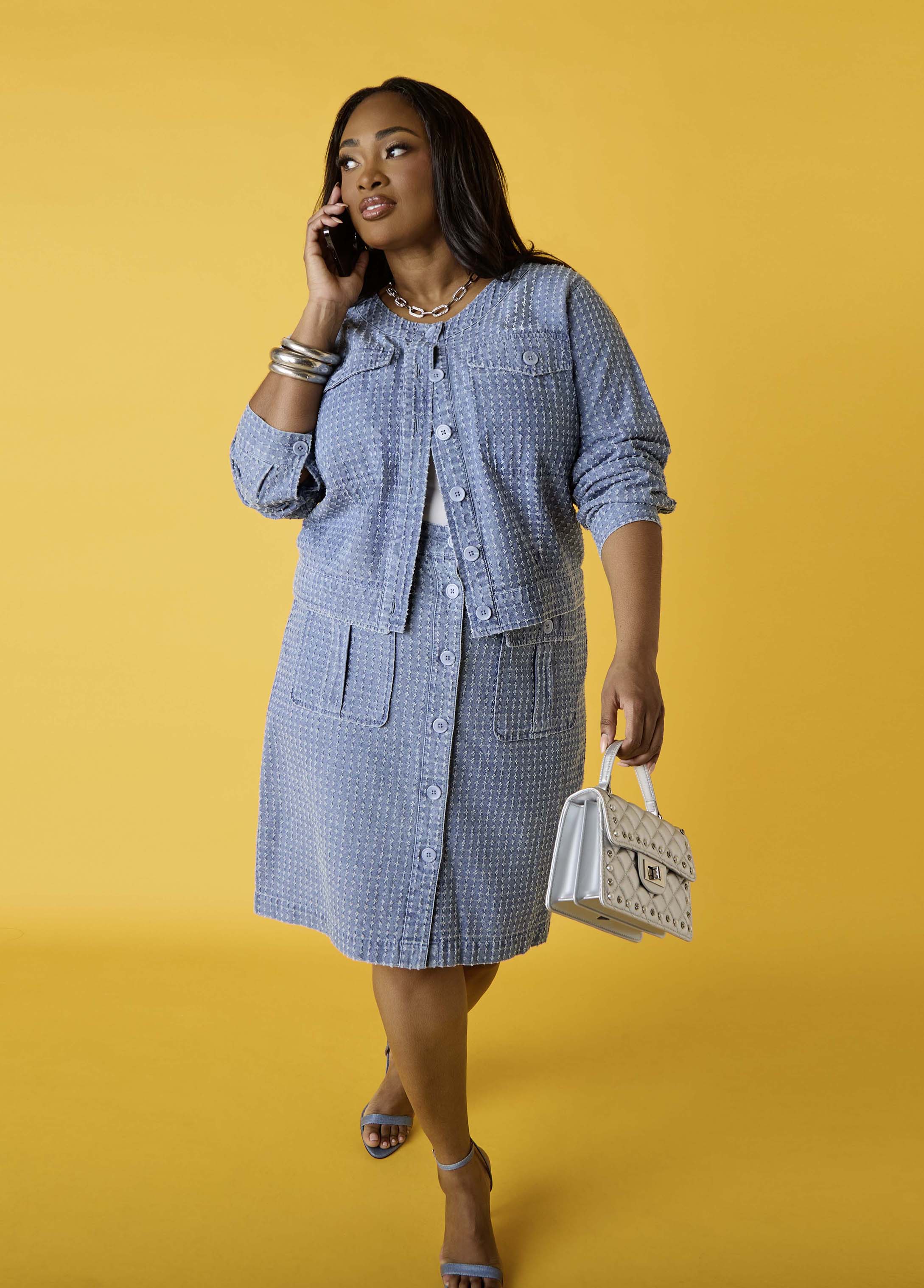 Textured Denim Cargo Skirt - Image 4