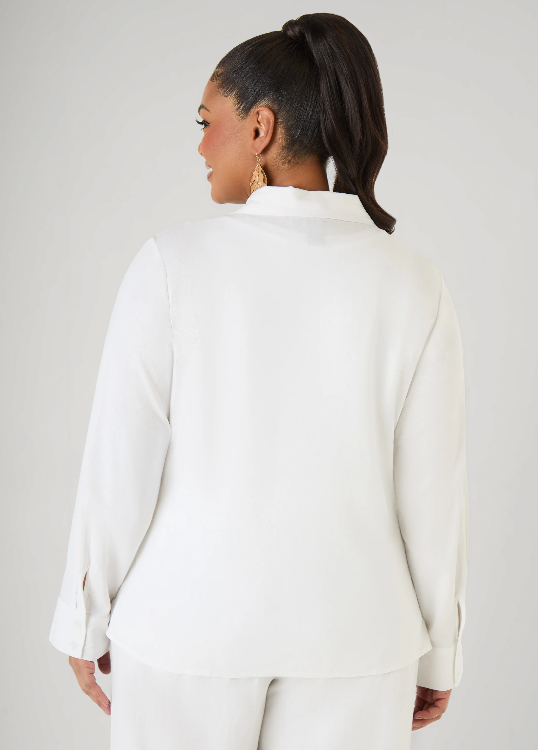 Long Sleeved Linen Blend Shirt - Image 5