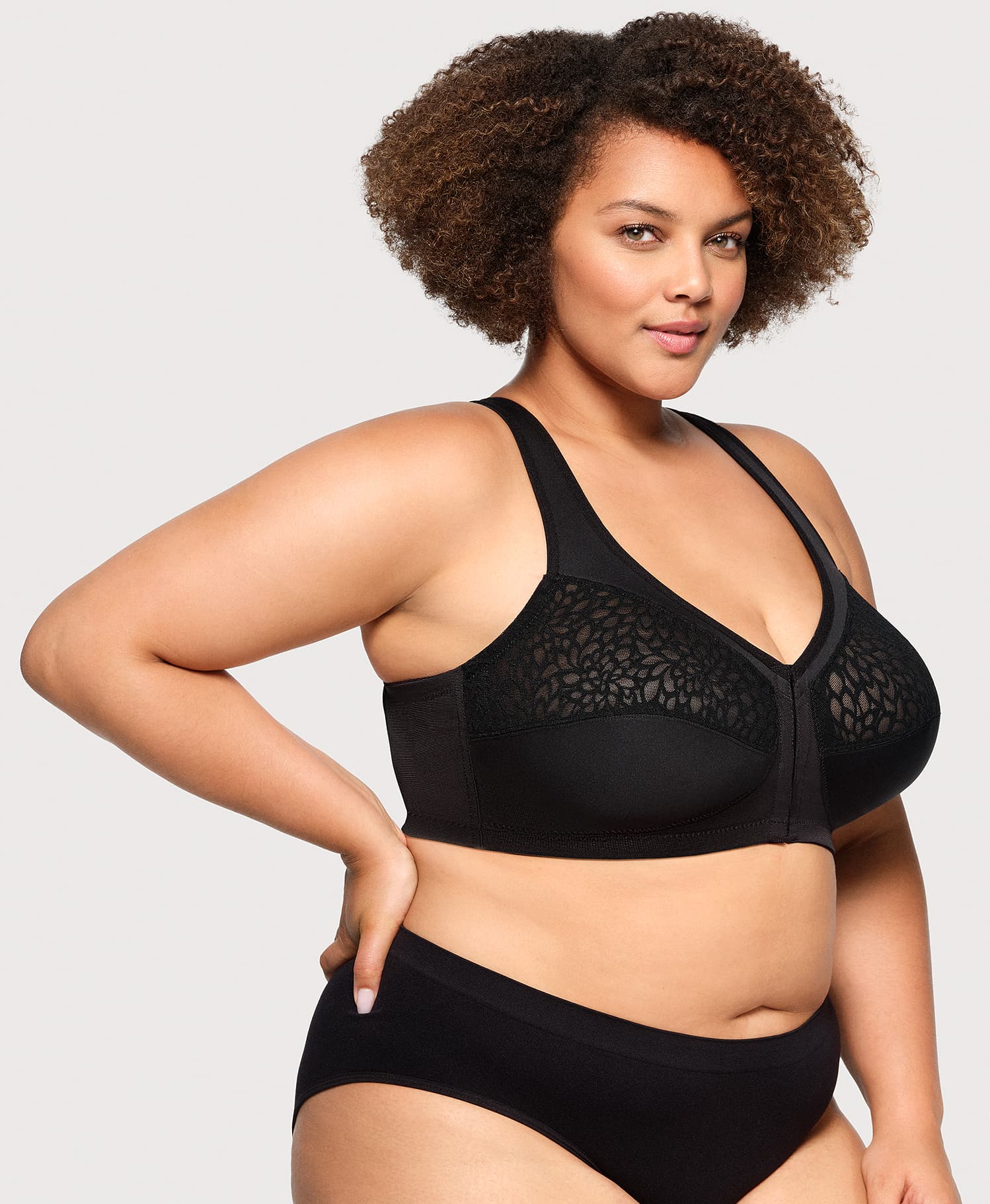 MagicLift Front-Closure Racerback Bra Black - Image 3