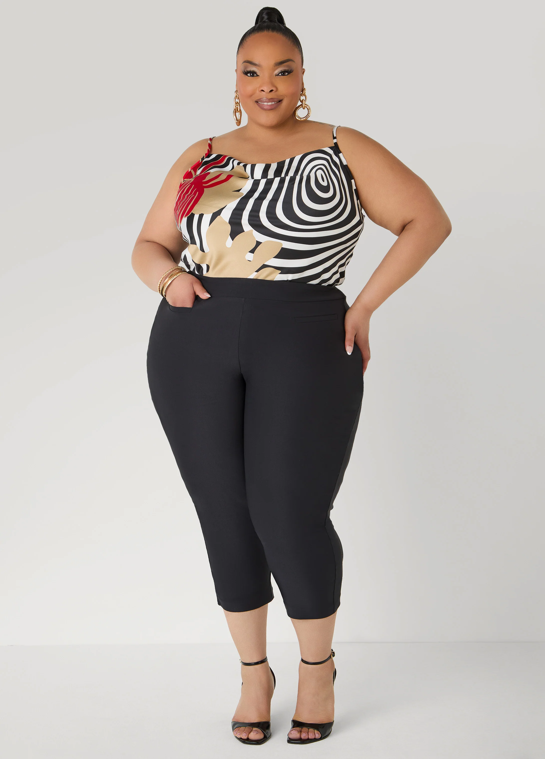 Millennium Pocket Capris - Image 3