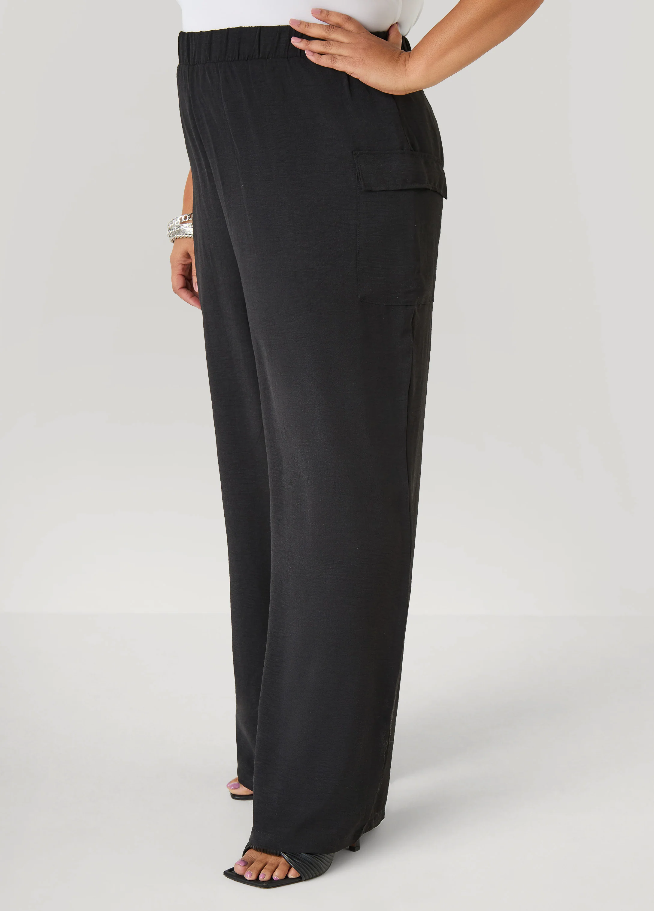 Textured Wide Leg Cargo Pants - Image 8
