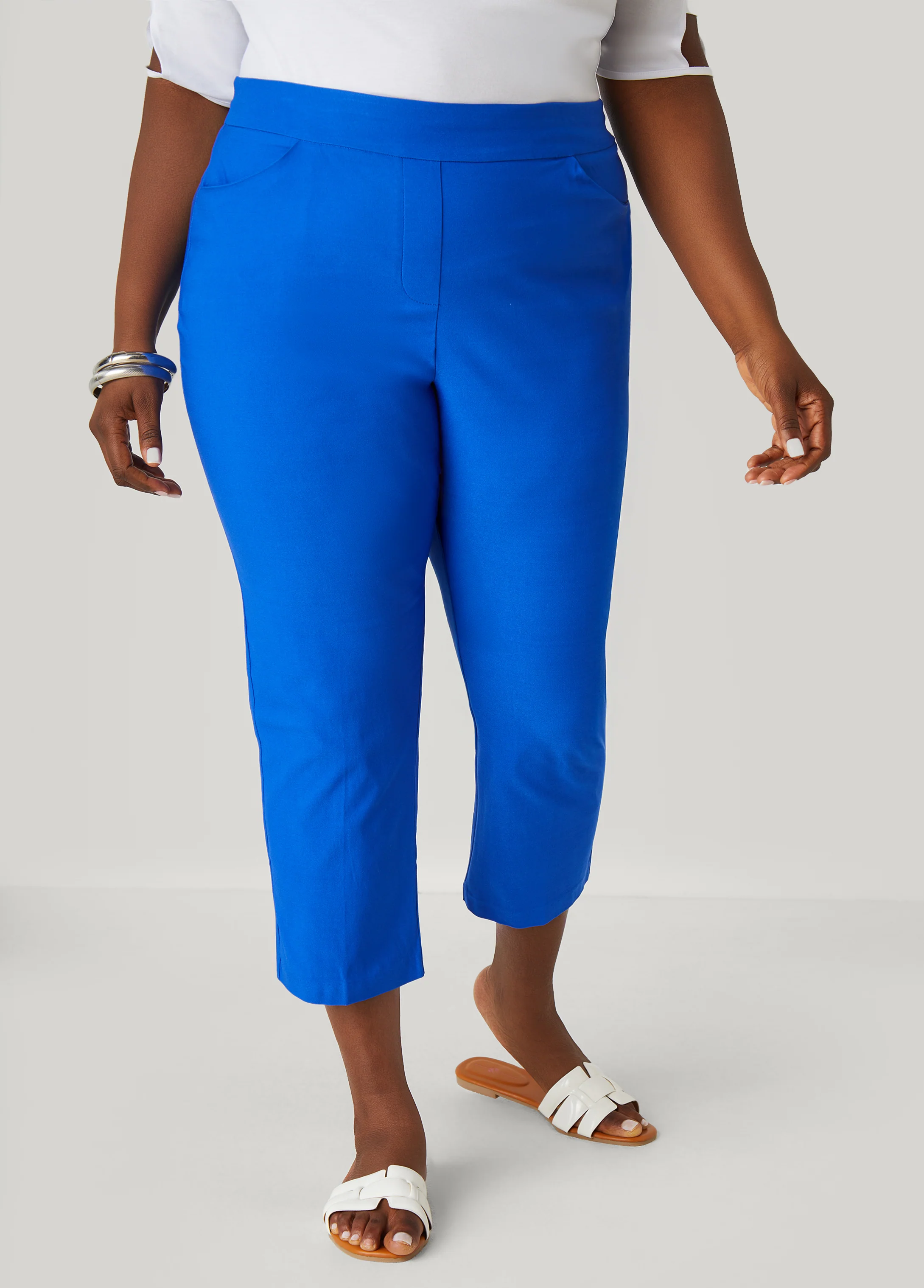 Mid Rise Pull On Capris - Image 7