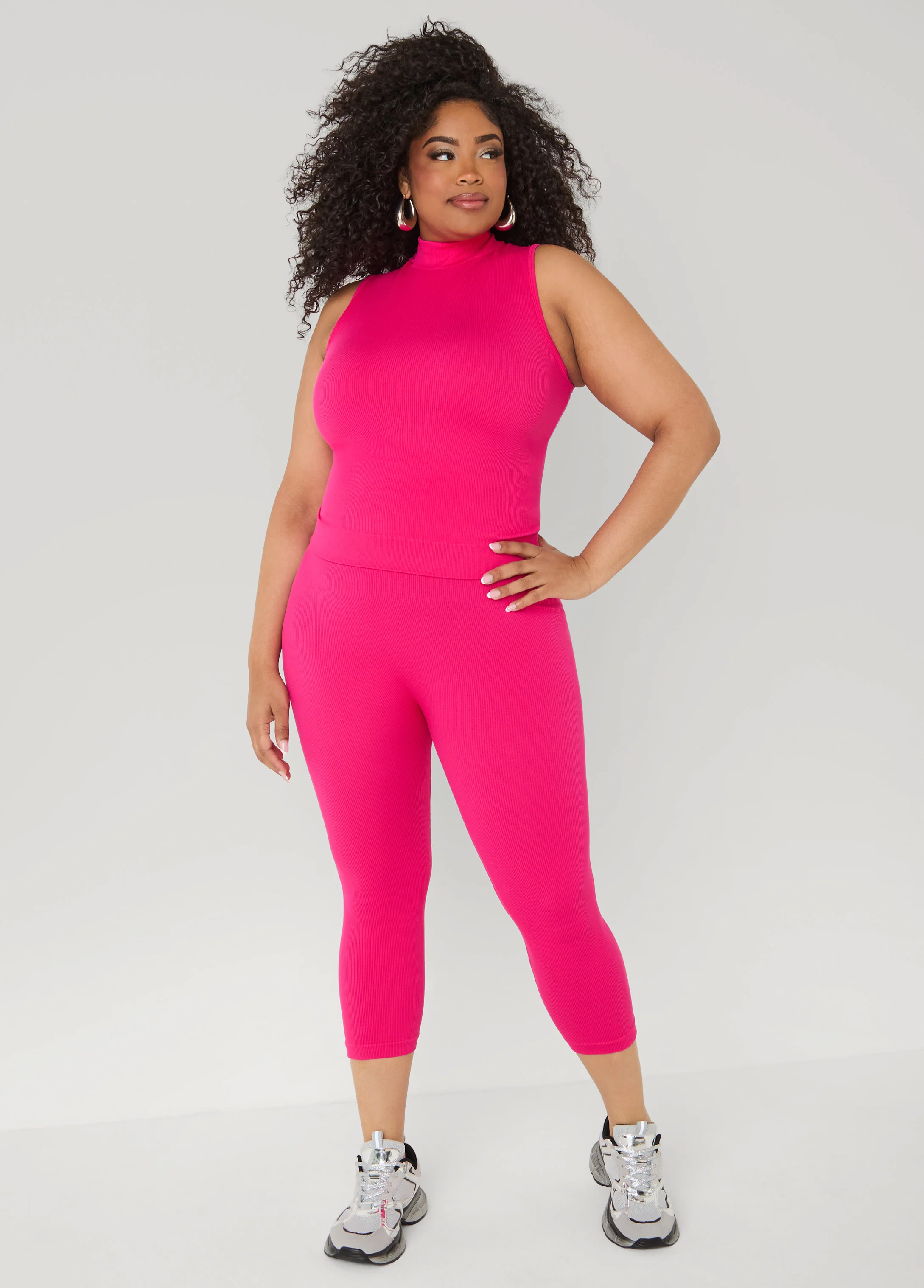 Ribbed Mock Neck Top And Capri Set - Image 5