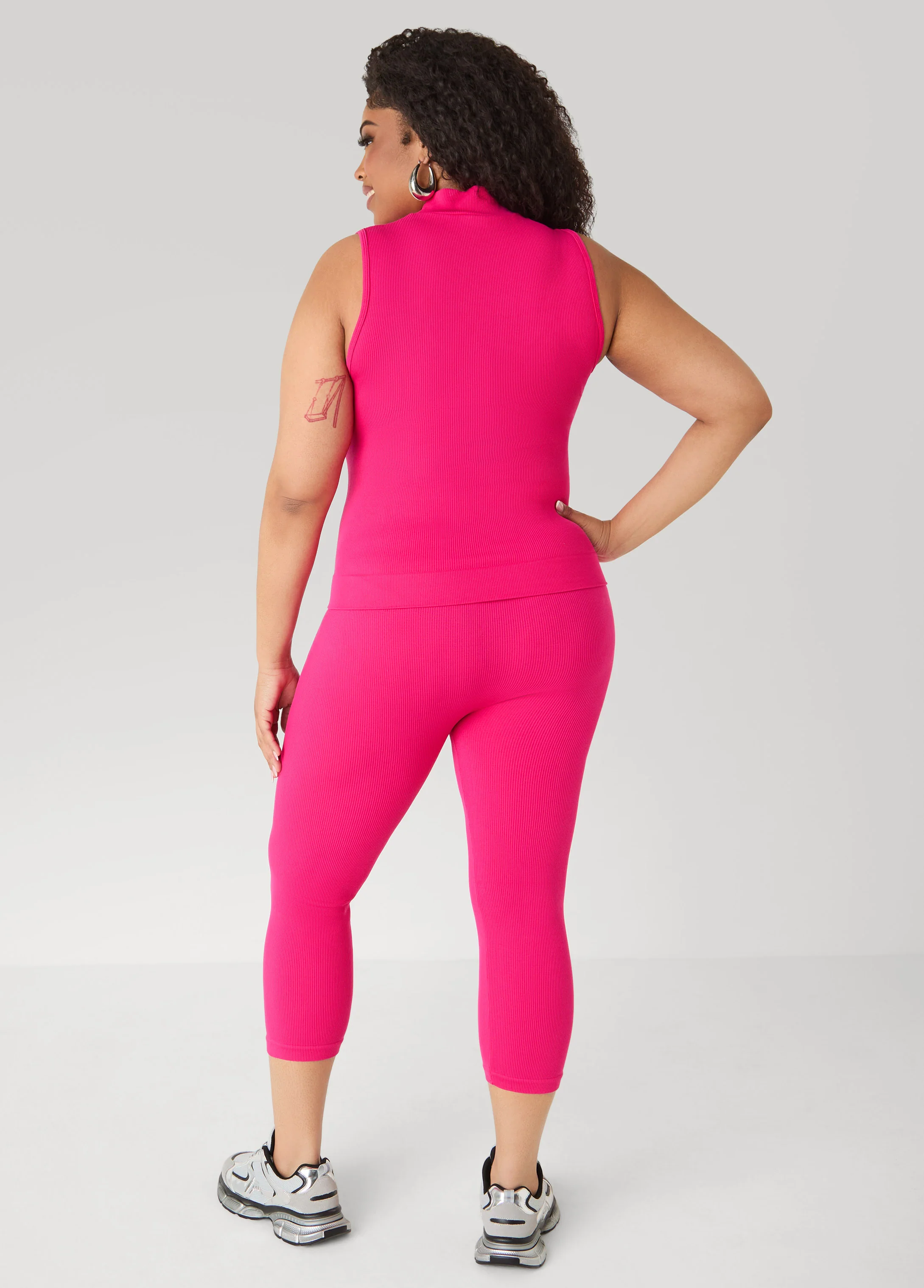 Ribbed Mock Neck Top And Capri Set - Image 6