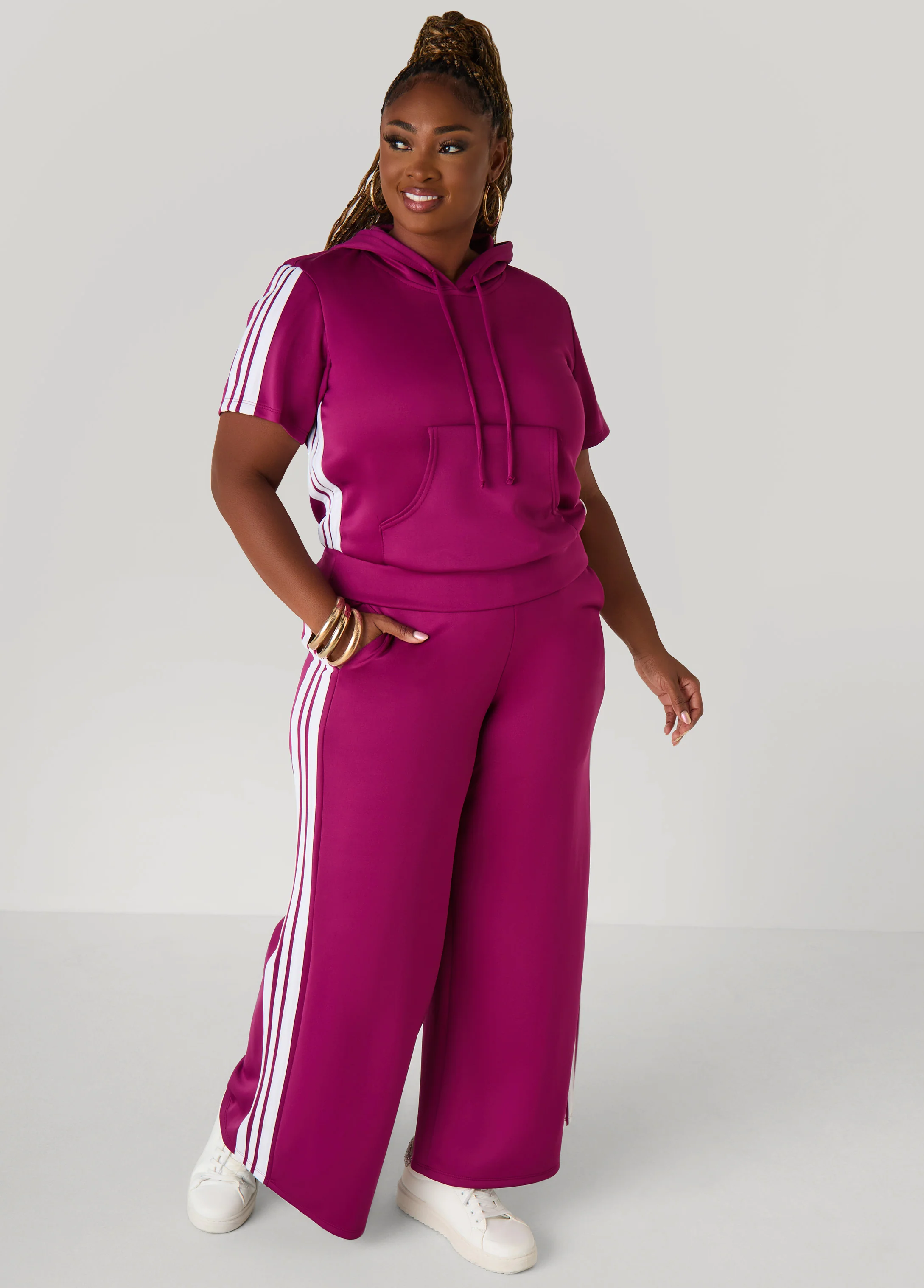 Hooded Stripe Trimmed Pullover - Image 12