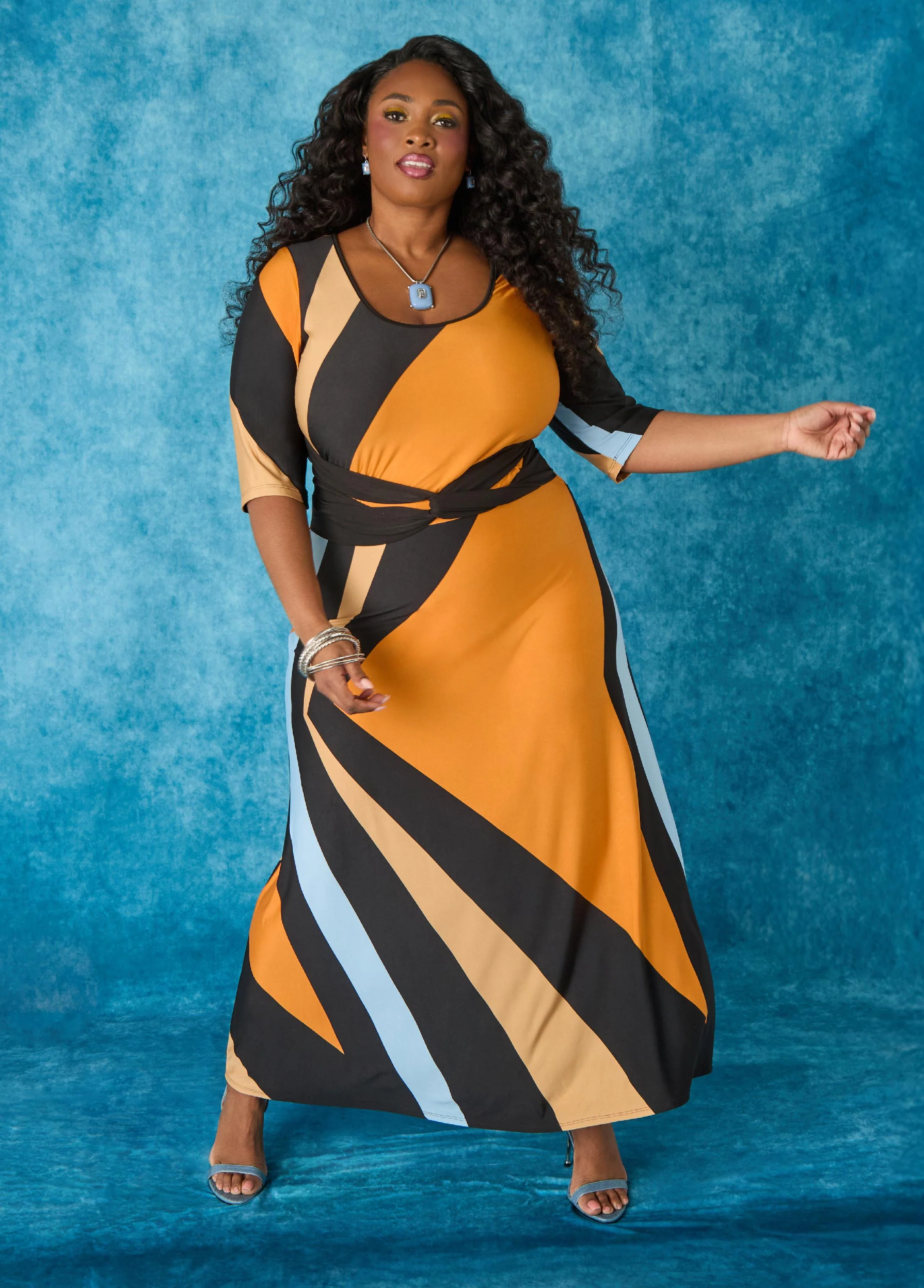 Knotted Geo Print Maxi Dress - Image 3