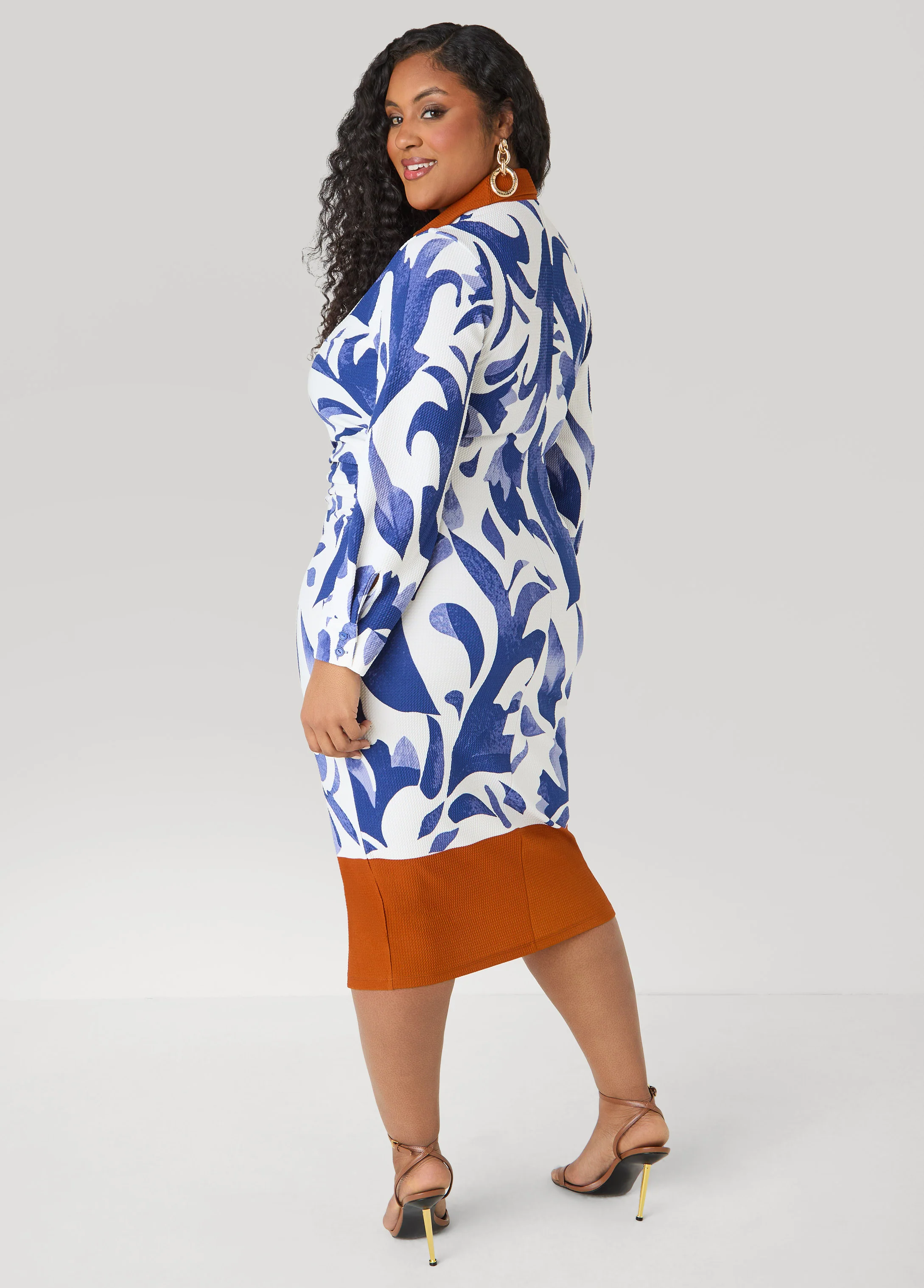 Ruched Leaf Print Bodycon Dress - Image 2
