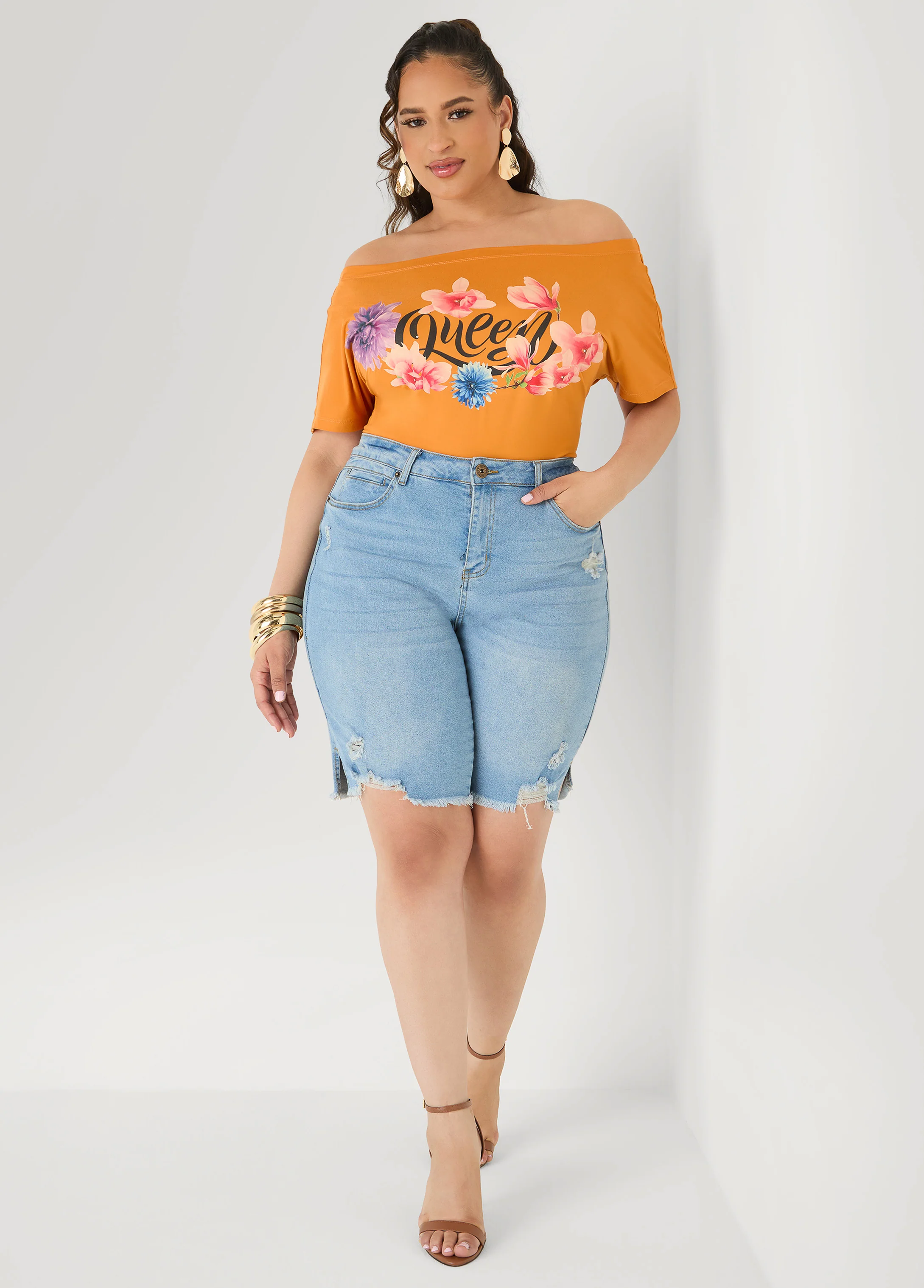 Queen Off The Shoulder Tee - Image 3