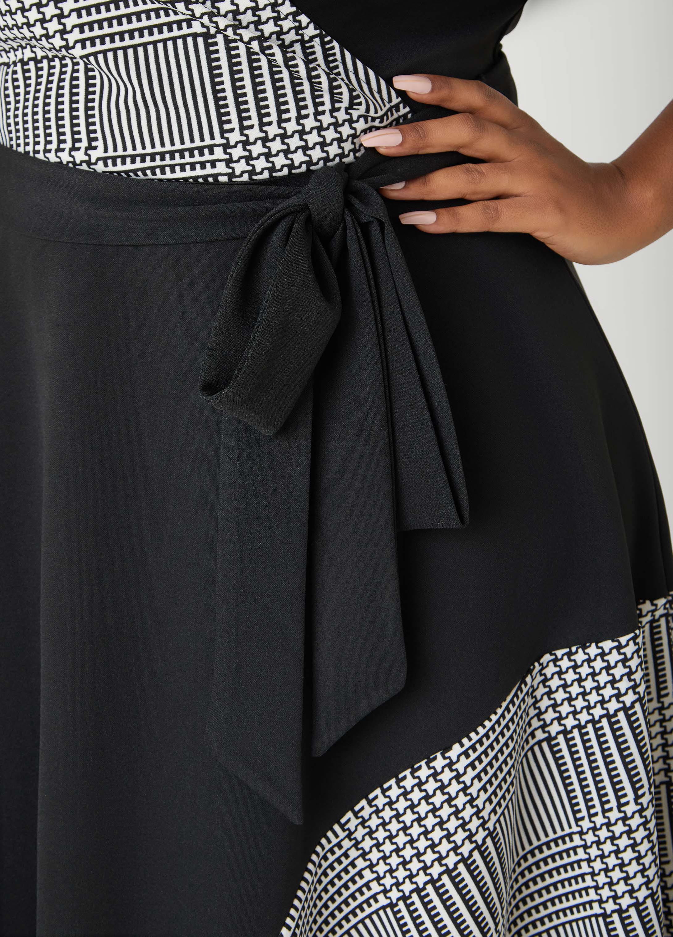Printed Paneled A Line Dress - Image 4