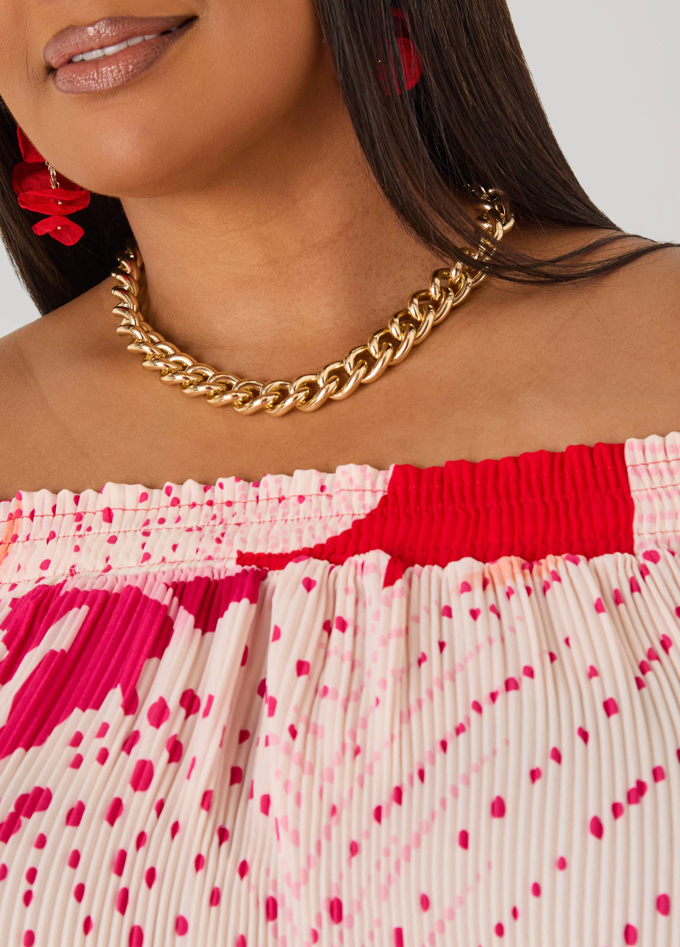 Off The Shoulder Floral Plisse Top - Image 4