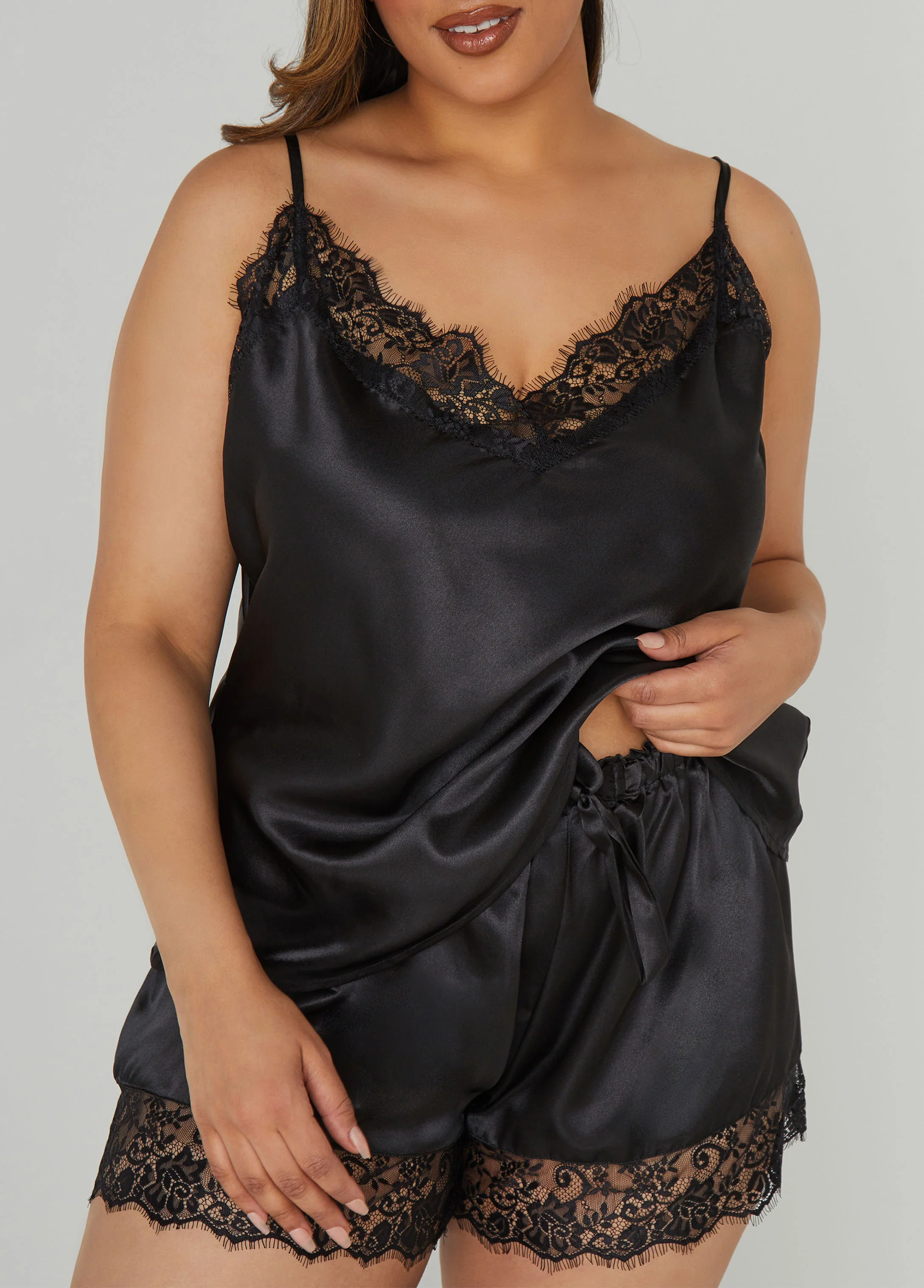 Lace Trimmed Cami & Shorts Set - Image 8