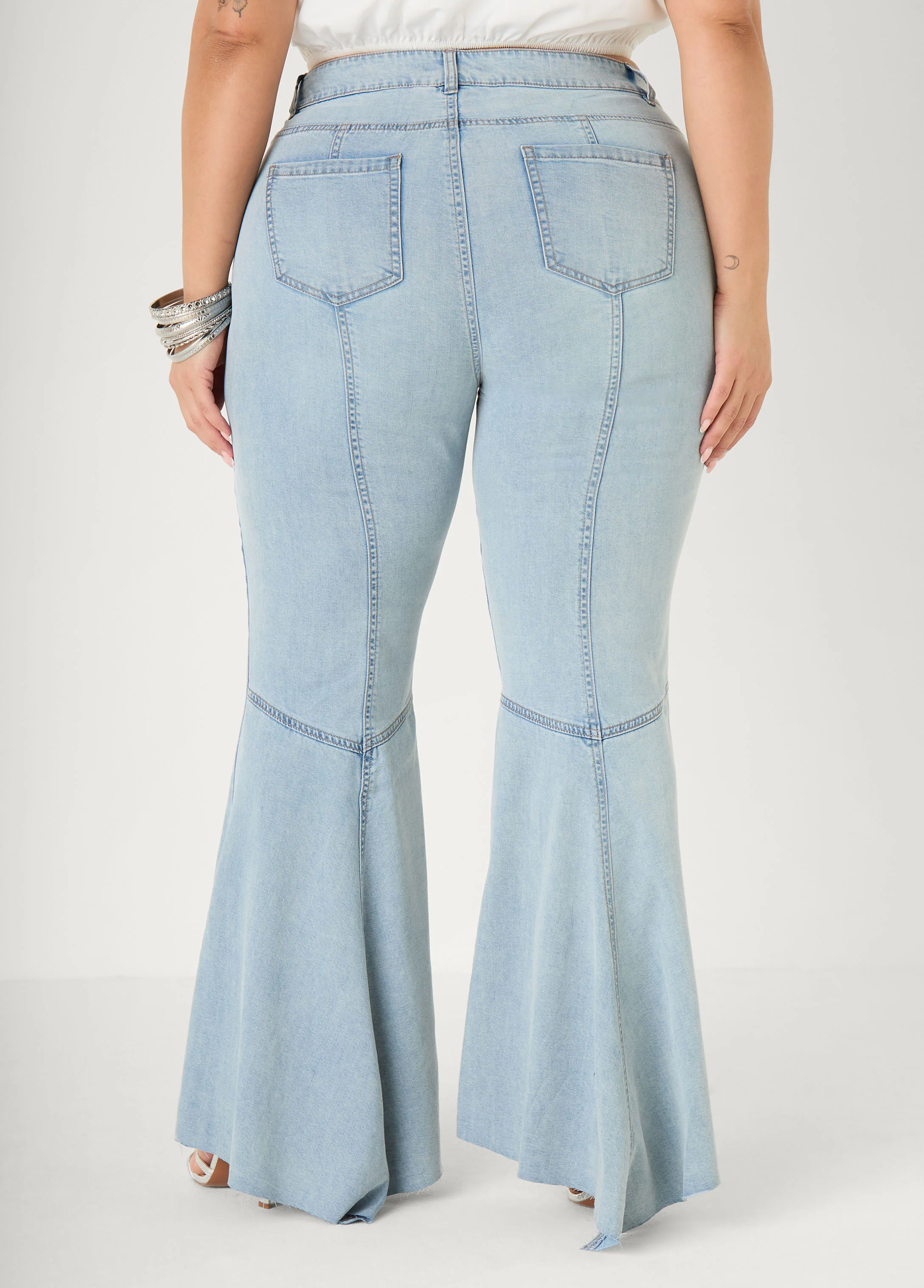 Seam Detailed Flared Jeans - Image 2
