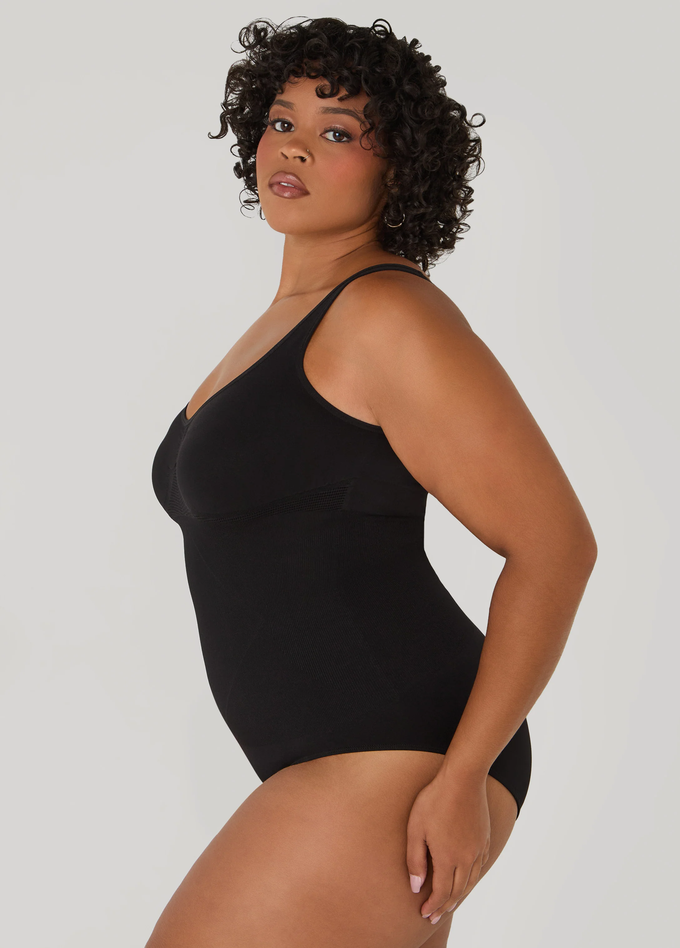 Seamless Medium Control Bodysuit - Image 3