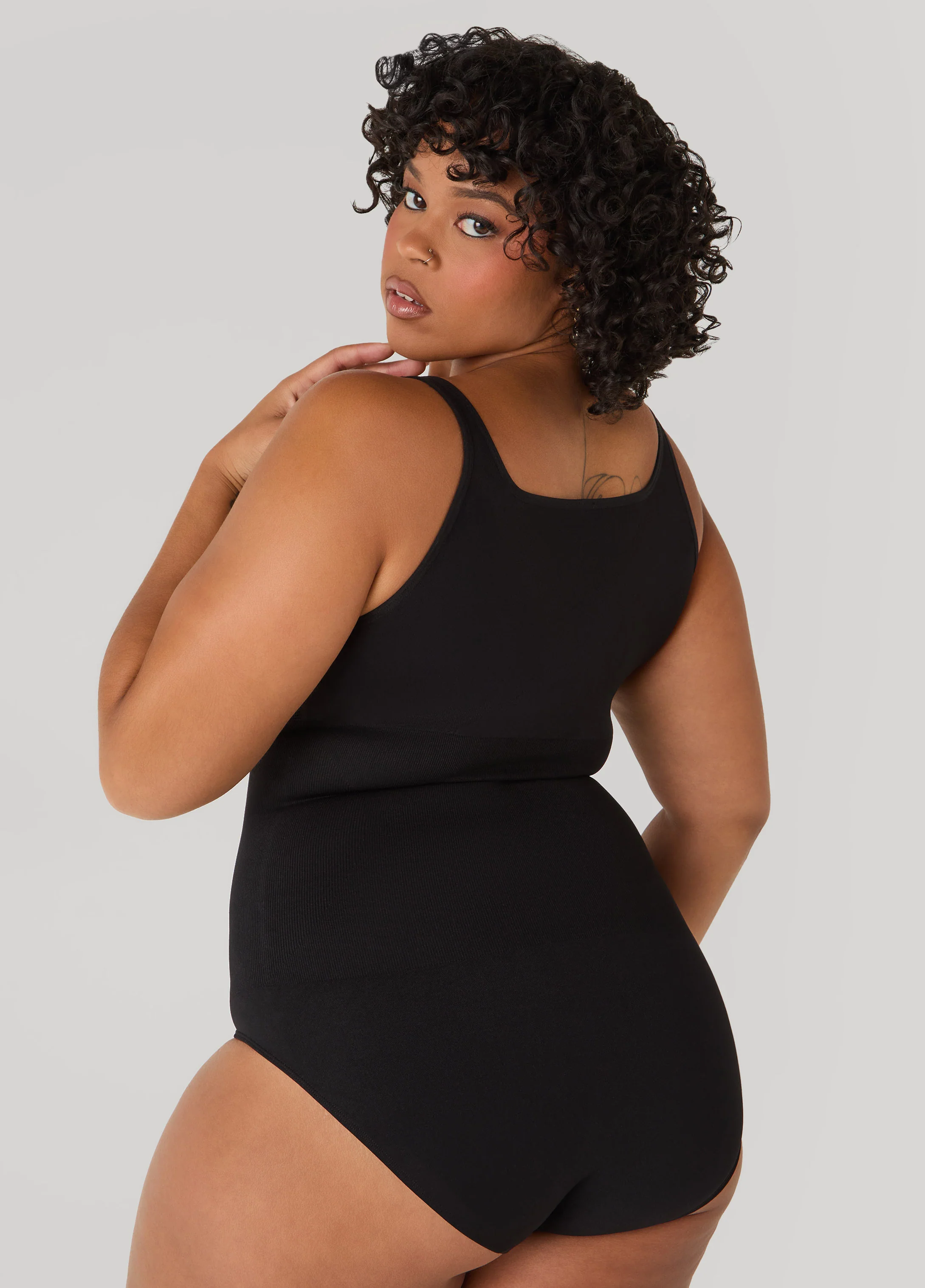 Seamless Medium Control Bodysuit - Image 4
