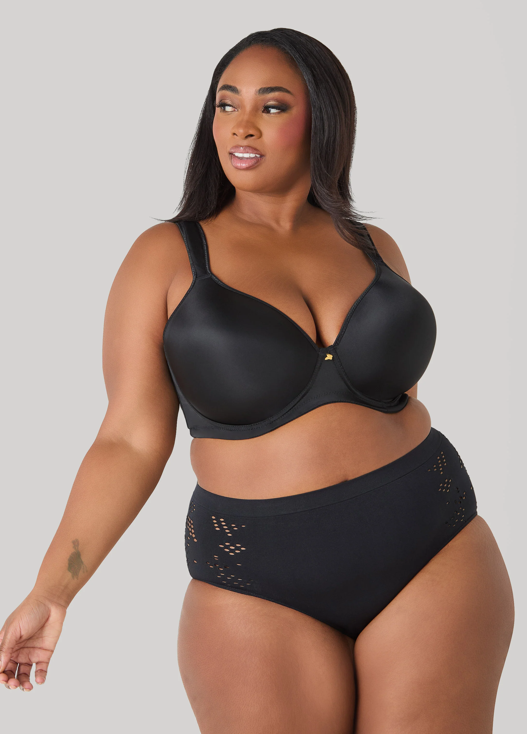 Seamless Cutout High Waist Briefs - Image 3
