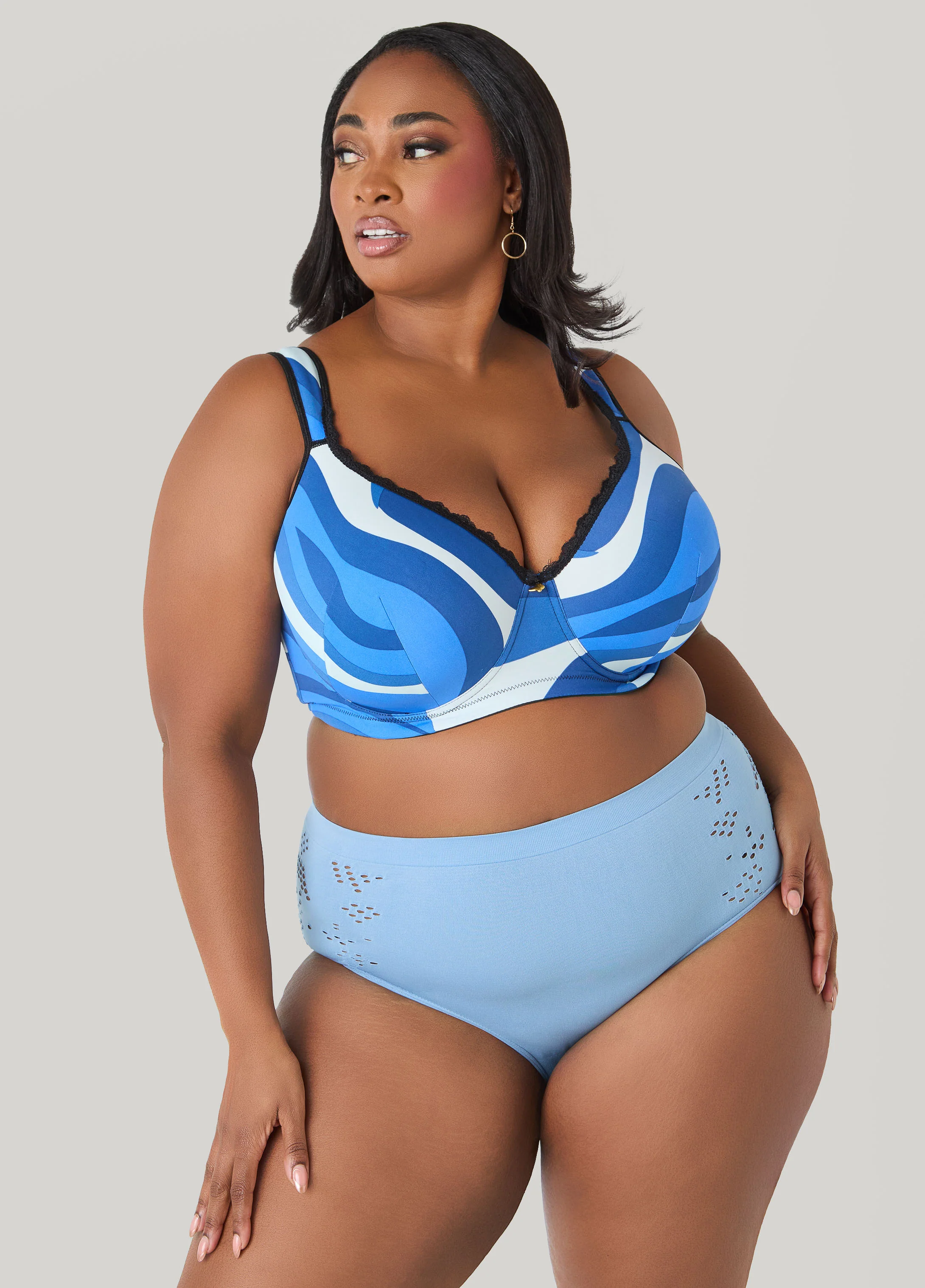 Seamless Cutout High Waist Briefs - Image 5