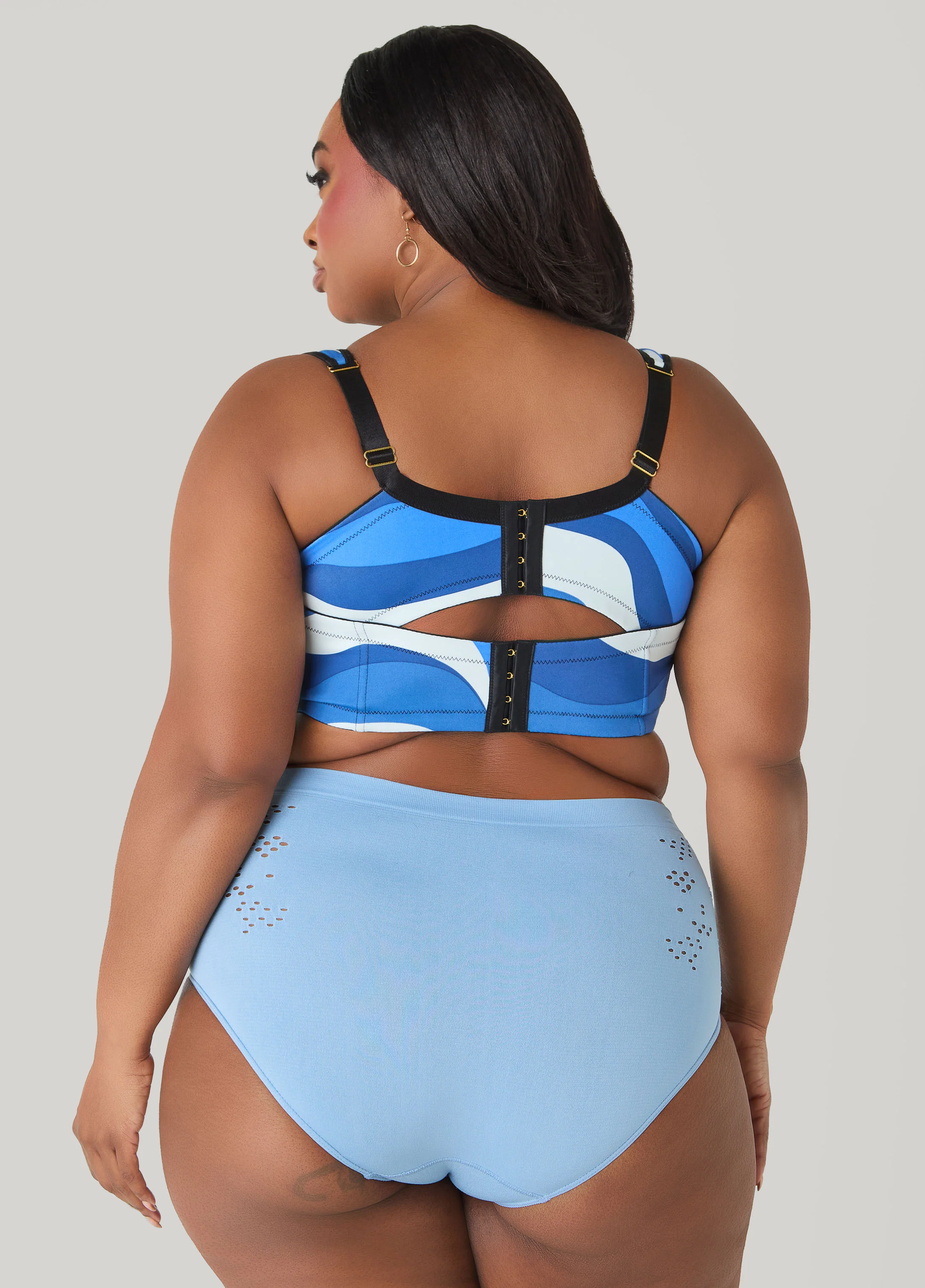 Seamless Cutout High Waist Briefs - Image 6