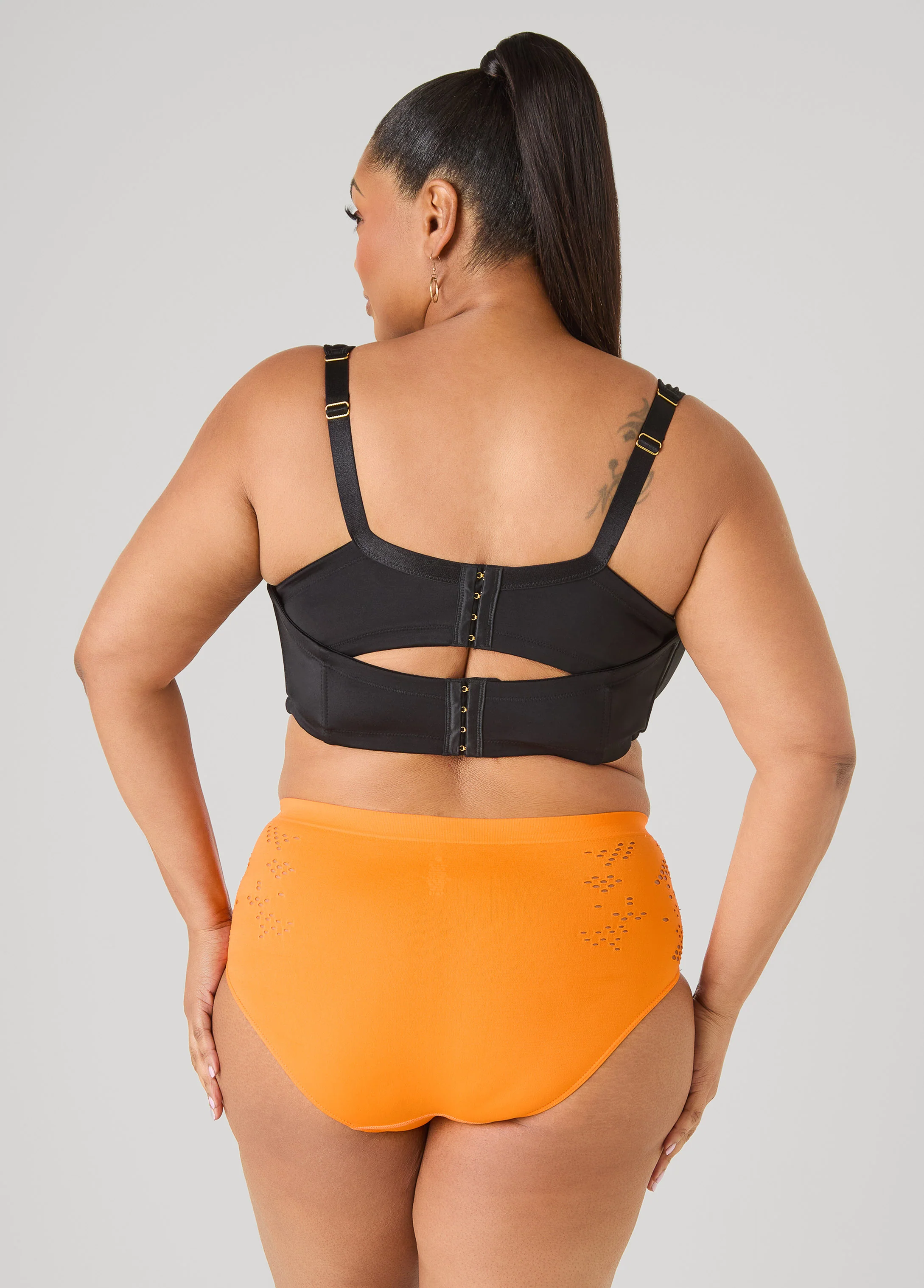 Cutout Seamless High Waist Briefs - Image 2