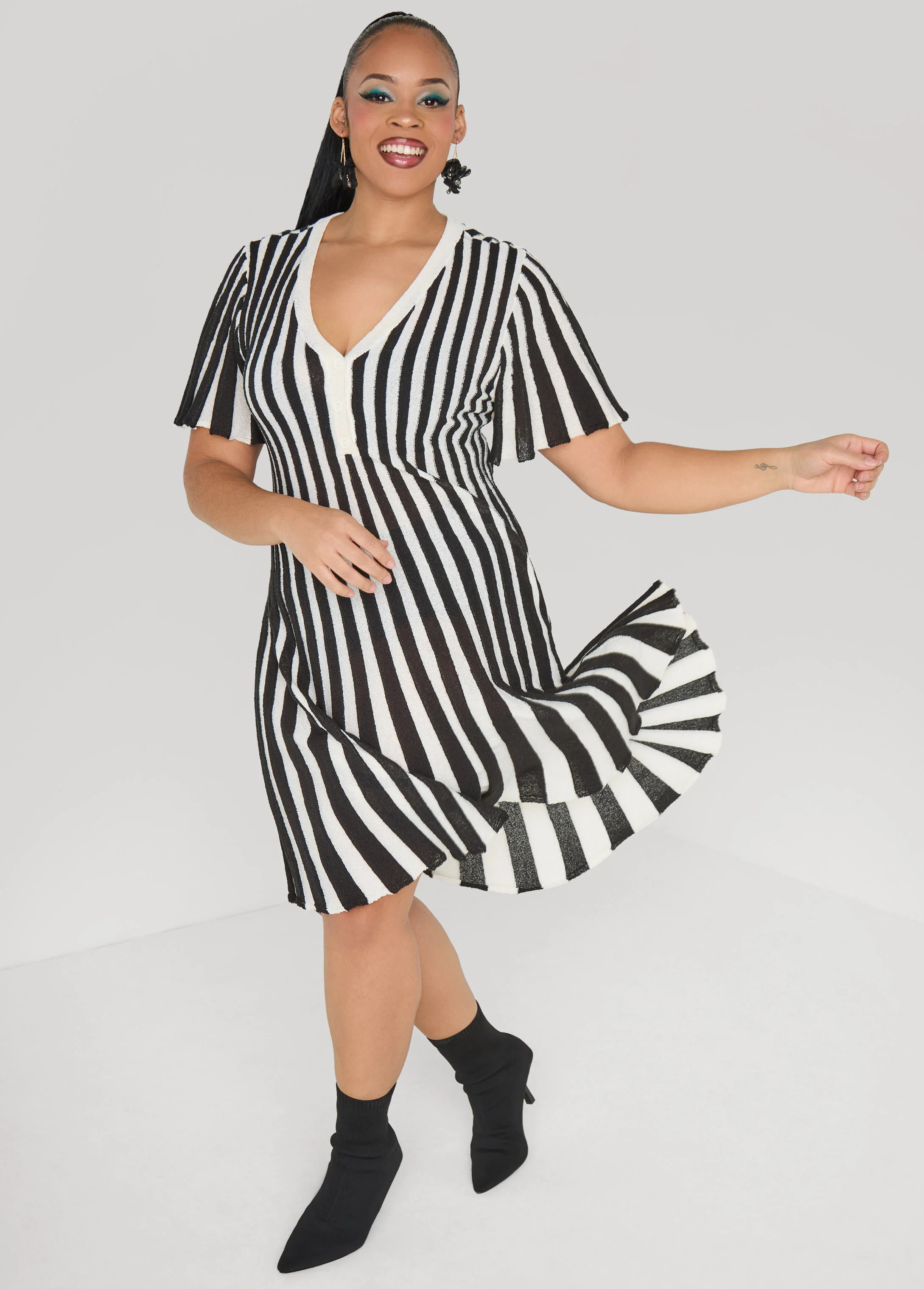 Striped A Line Sweater Dress - Image 5