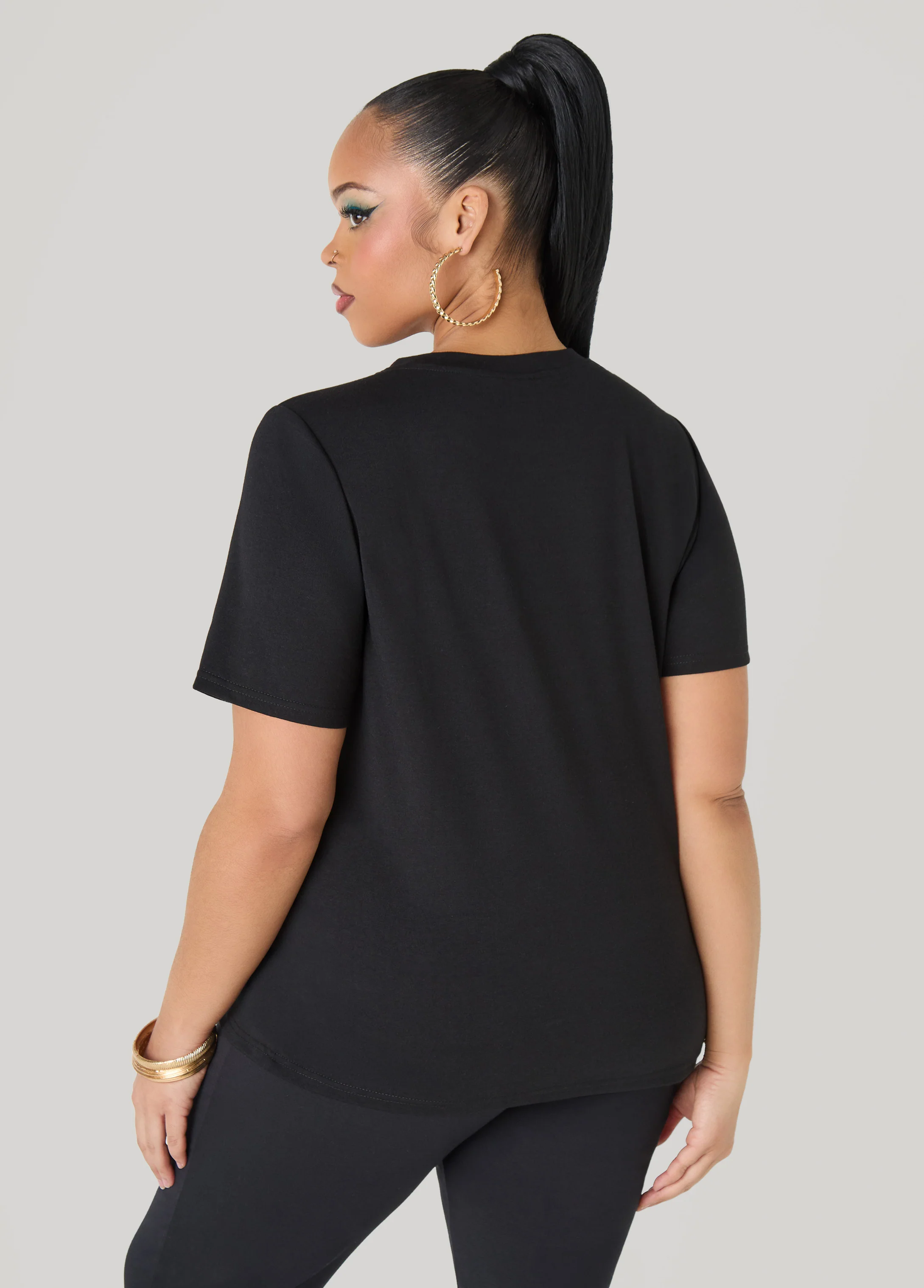 Queen Graphic Tee - Image 2