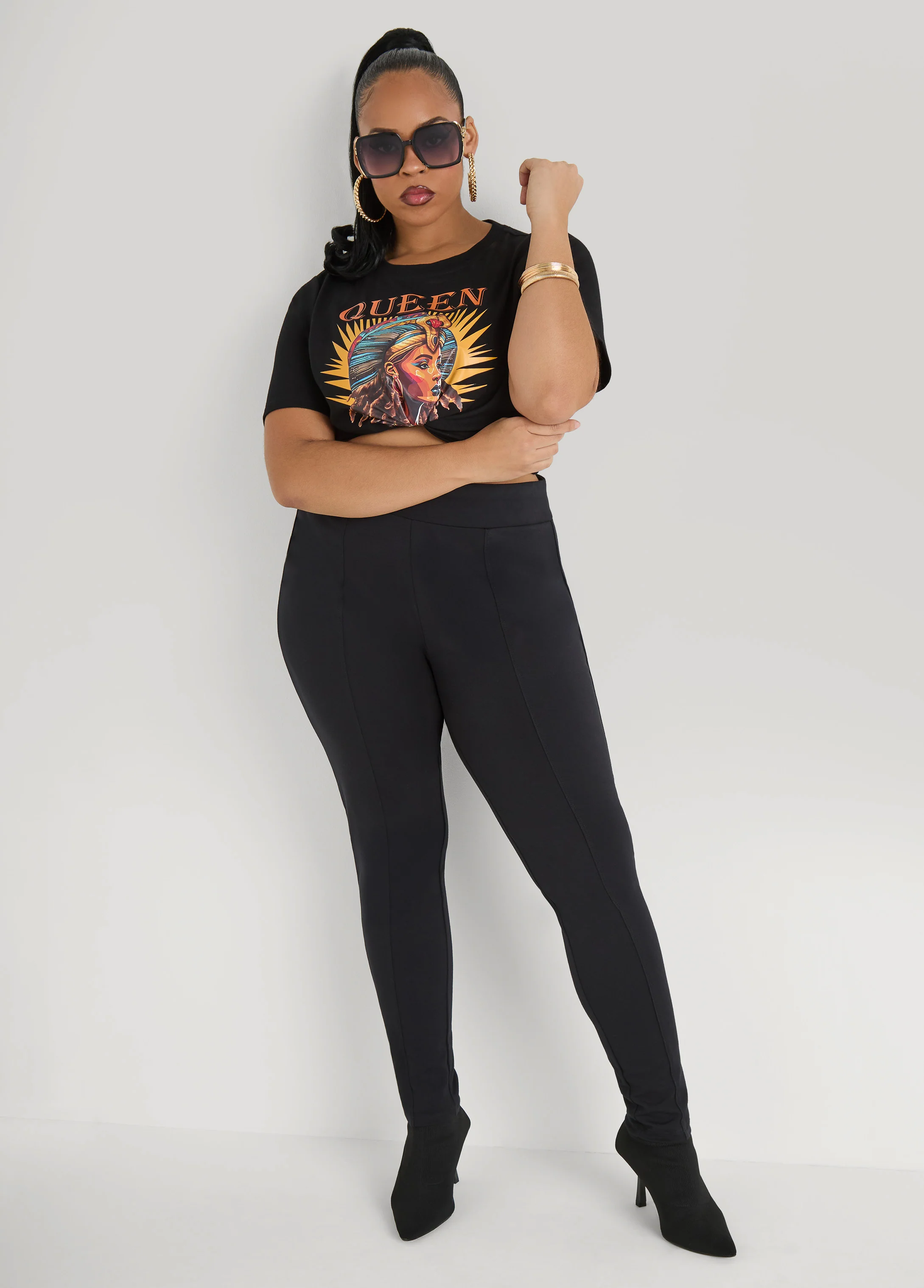 Queen Graphic Tee - Image 3