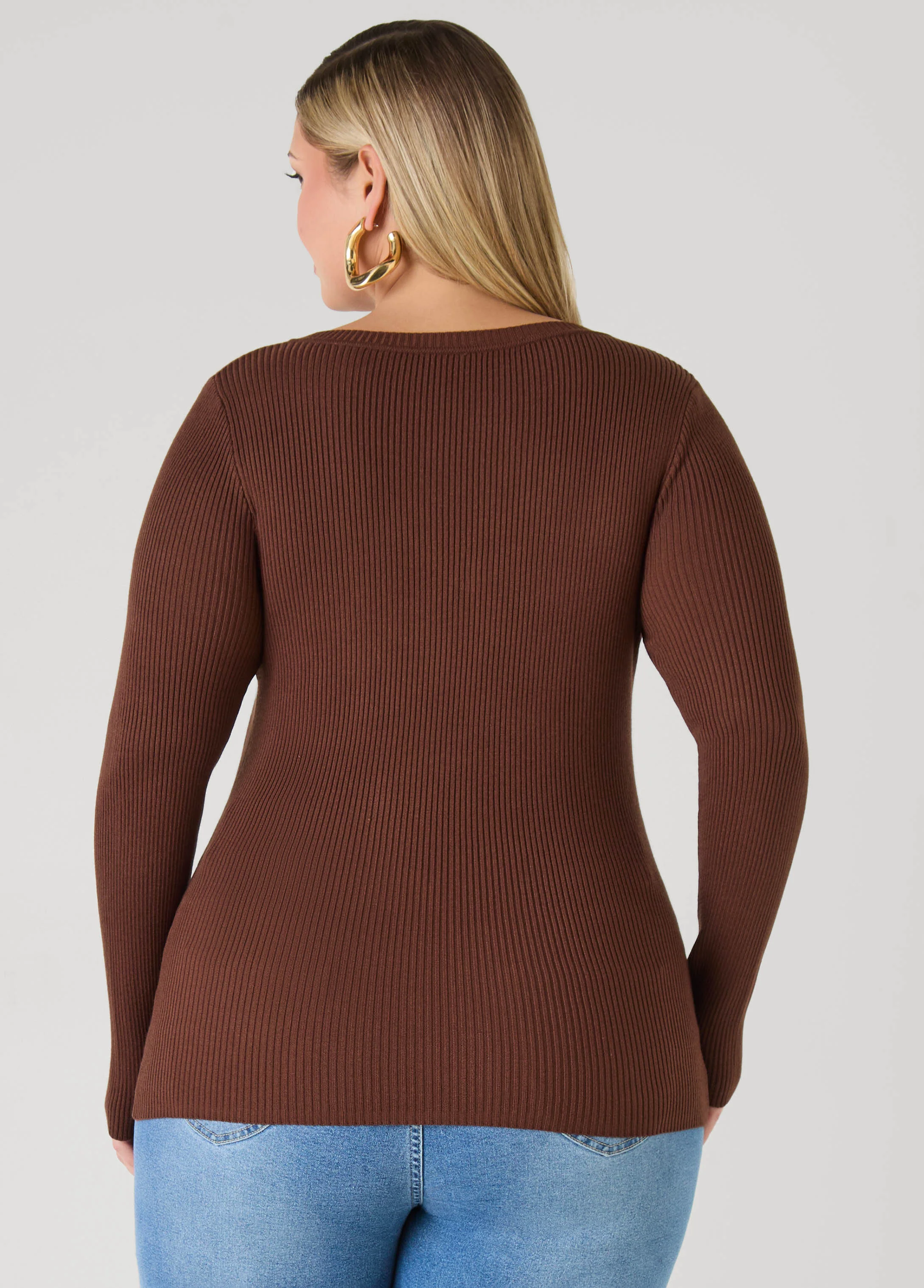 Ribbed Knit V Neck Sweater - Image 19