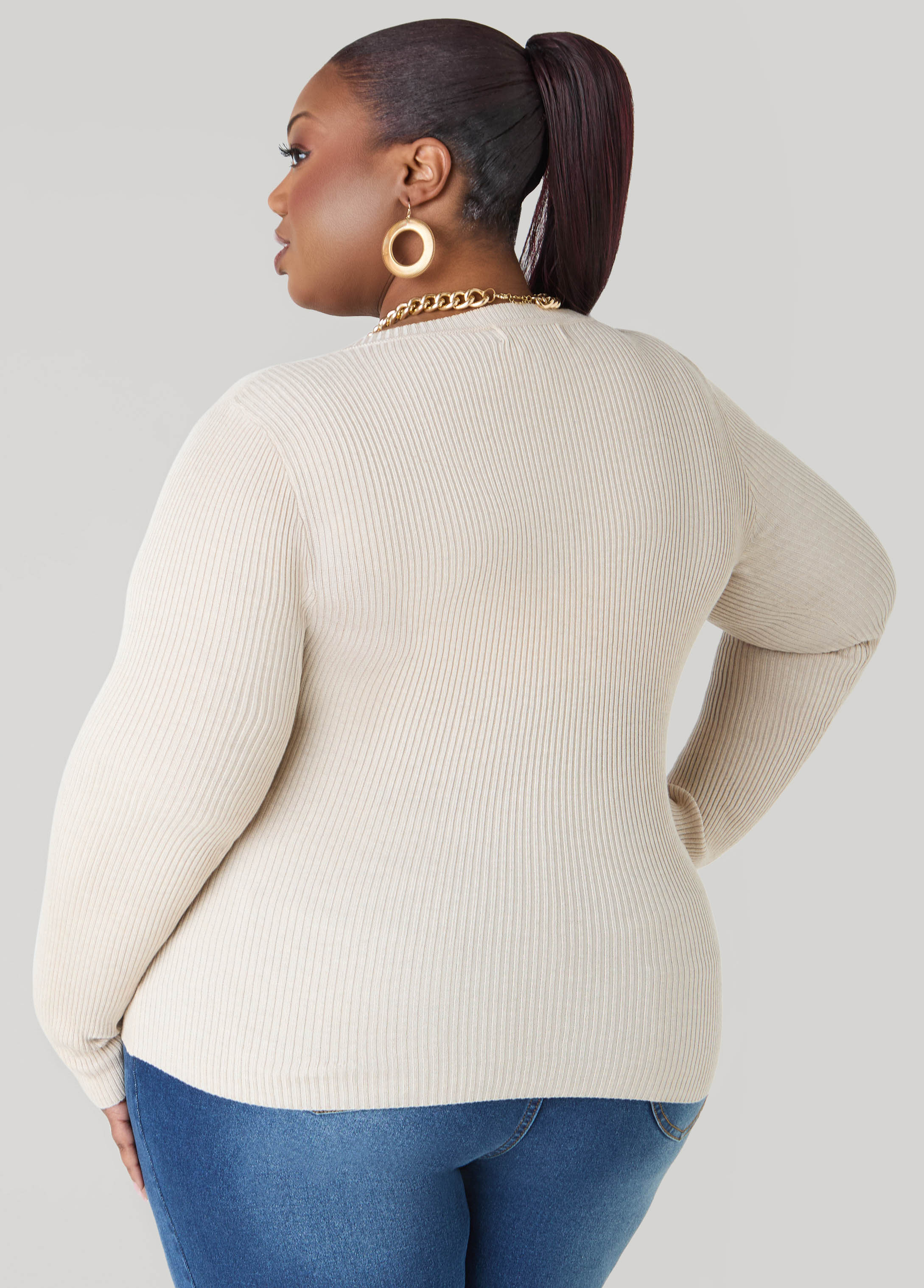 Ribbed Knit V Neck Sweater - Image 9